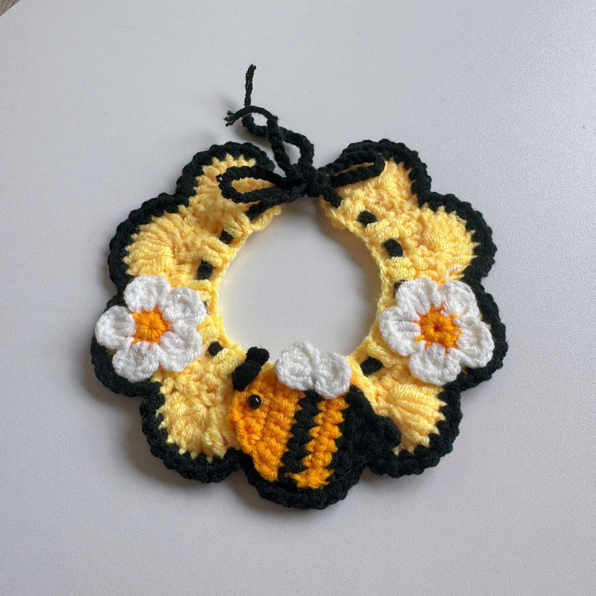 Knitted Pet Collars & Bibs for Cats and Dogs - Image 4